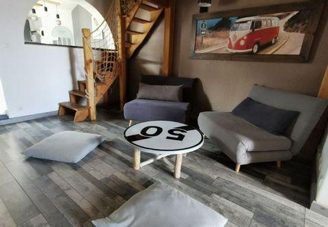 Maison à Saint-Médard-en-Jalles - Photo 1