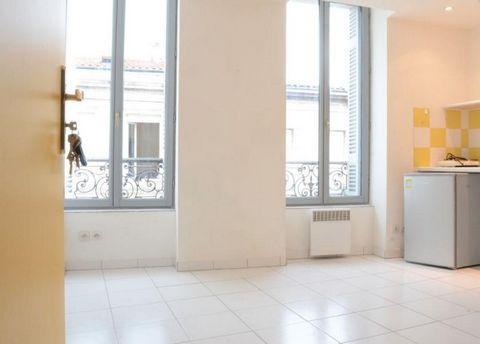 Studio à Bordeaux - Photo 1