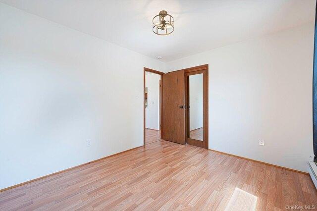 Th St, West Babylon, Home For Rent in Babylon - Image 1