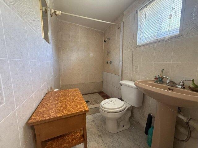 Sanders Ave, Laredo, Home For Rent in Laredo - Image 1