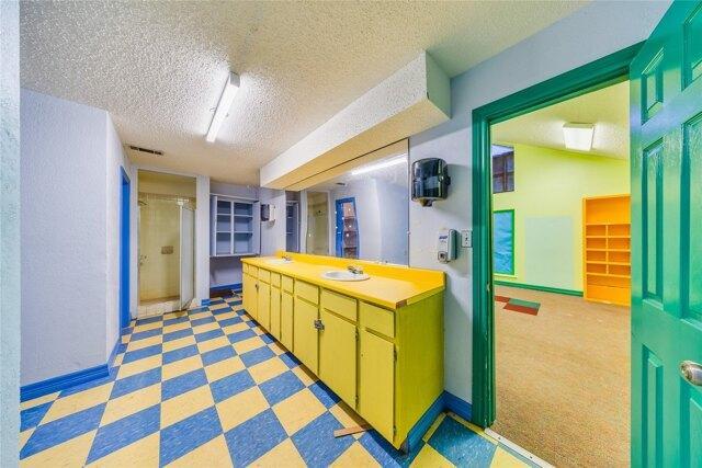 Old Chocolate Bayou Rd, Manvel, Home For Rent in Pasadena - Image 1