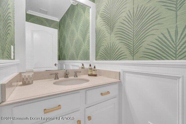 Rd Ave, Spring Lake, Home For Rent in Howell Township - Image 1