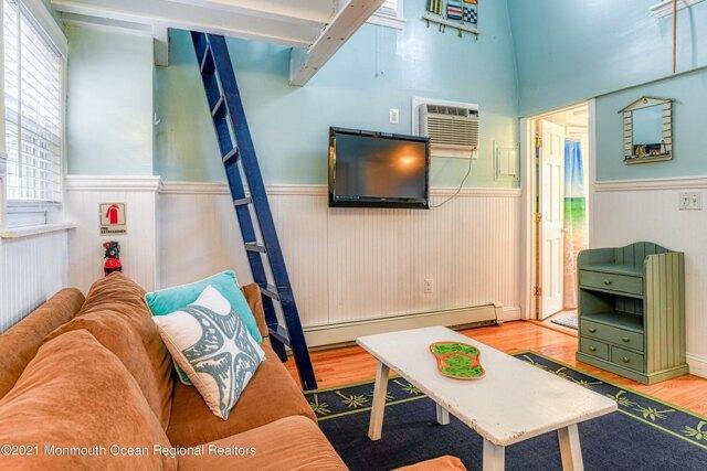 Ocean Pathway Apt,ocean Grove, Home For Rent in Howell Township - Image 1