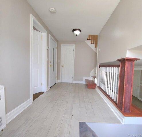 Martin Dr, Syosset, Home For Rent in Hempstead - Image 1