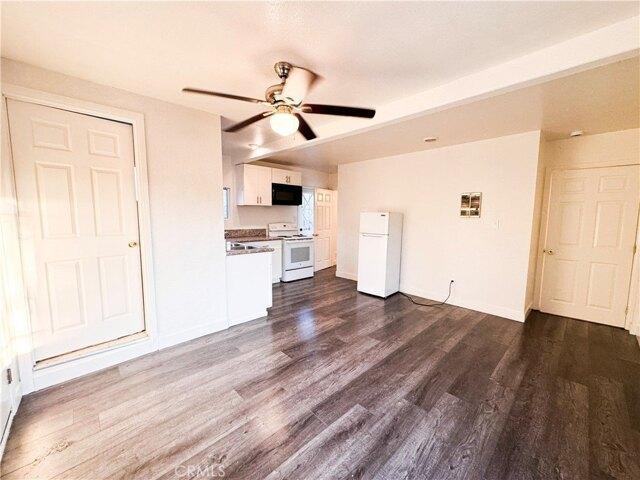 W Nd St, Los Angeles, Home For Rent in Paramount - Image 1