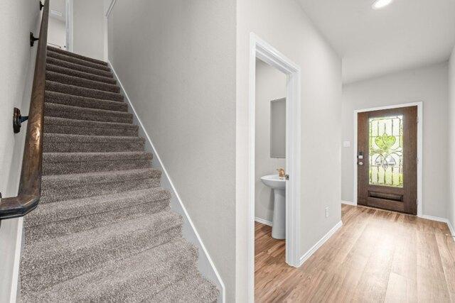 Pink Wintergreen Dr, Conroe, Home For Rent in The Woodlands - Image 1