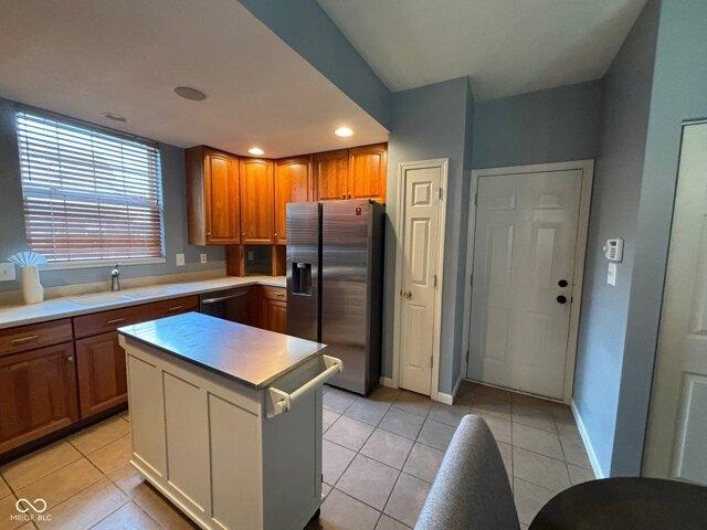 Eller Creek Way, Fishers, Condo For Rent in Indianapolis - Image 1