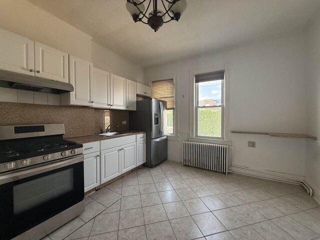 Th St Unit,west New York, Home For Rent in Passaic - Image 1