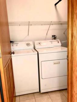 7-Unit Turnkey Condo Portfolio- Chicago Ridge- in Chicago - Image 5