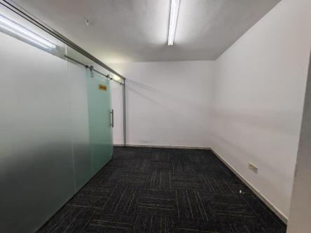800 Sqft Office for Rent in Al Rigga – AED 80K in Dubai - Image 4