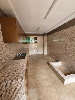 A LOUER DUPLEX DE PIÈCES +PISCINE, RIVIÉRA 3 à Abidjan - Photo 9