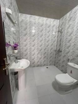 A louer studio meublé Cocody DANGA à Abidjan - Photo 3