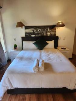 ACCOMMODATION AT AFFORDABLE RATES IN ROODEPOORT R100 in Roodepoort - Image 4