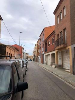 ACOGEDOR EXTERIOR EN RESIDENCIAL DE LUJO CON PISCINA, … en Sant Andreu de la Barca - Imagen 1