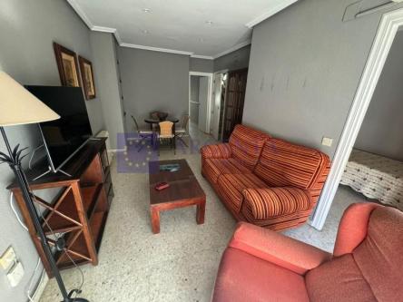 APARTAMENTO ALQUILER CENTRO 2 HABITACIONES en Cáceres - Imagen 1