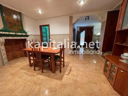 APARTAMENTO DE 2 DORMITORIOS CON PISCINA COMUNITARIA EN … en Alcoi - Imagen 1