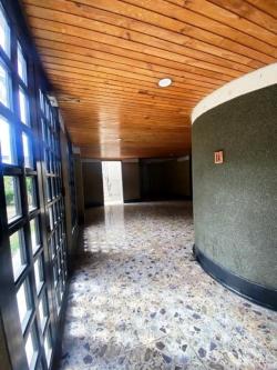 APARTAMENTO - EL PARAÍSO - 187 Mts2 en Caracas - Imagen 3