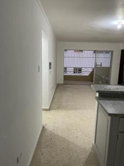 APARTAMENTO EN ALQUILER EN RENACIMIENTO en Santo Domingo - Imagen 5