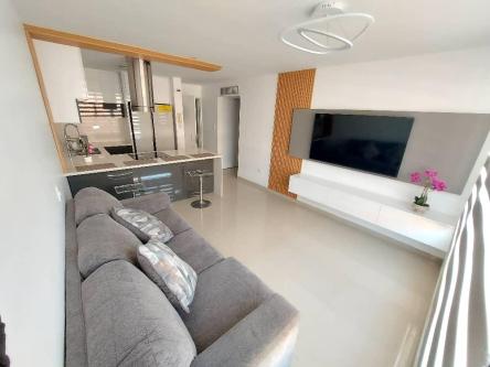 APARTAMENTO EN ALQUILER VACACIONAL C.R ENTREMARES LECHERIA en Lecherías - Imagen 1