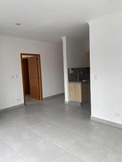 APARTAMENTO EN RENTA EN EVARISTO MORALES en Santo Domingo - Imagen 2