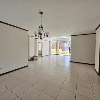 APARTAMENTO EN RENTA O VENTA EN CASTELLAR ZONA 10 en Ciudad de Guatemala - Imagen 5