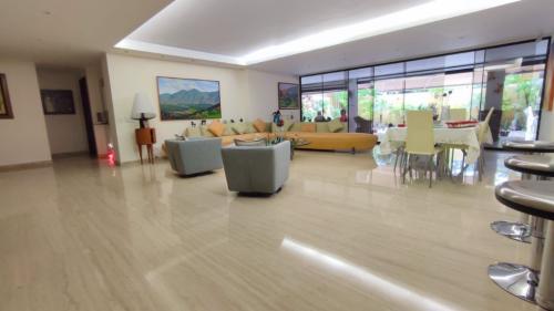 APARTAMENTO - LA CASTELLANA - 382 Mts2 en Caracas - Imagen 2