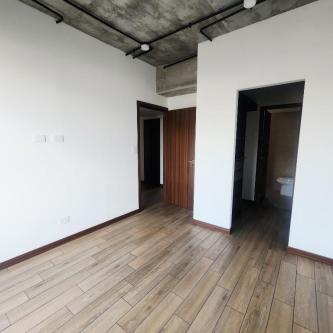 APARTAMENTO MODERNO EN VENTA O RENTA, ZONA 4 en Ciudad de Guatemala - Imagen 1