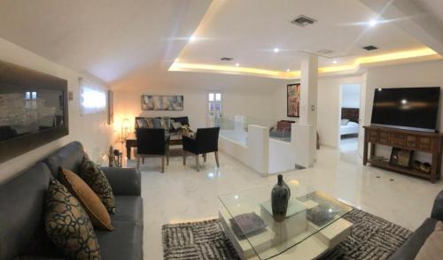 APARTAMENTO MODERNO LECHERIA ANZOATEGUI en Lecherías - Imagen 18