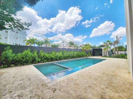 APARTAMENTO PISCINA Y GIMNASIO LOS RIELES STGO. en Santiago - Imagen 2