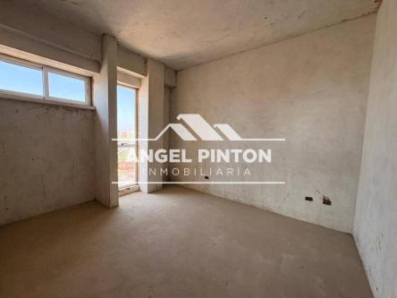 APARTAMENTO VENTA TORRE 9 MARACAIBO VENEZUELA API 9372 en Maracaibo - Imagen 1