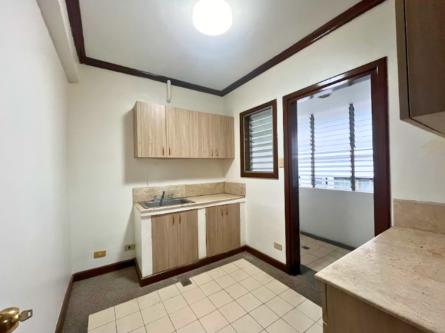 APARTMENT FOR RENT IN ALABANG, MUNTINLUPA in Muntinlupa - Image 7