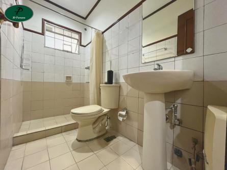 APARTMENT FOR RENT IN ALABANG MUNTINLUPA in Muntinlupa - Image 8