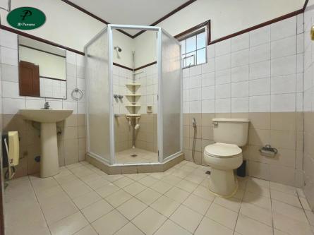 APARTMENT FOR RENT IN ALABANG MUNTINLUPA in Muntinlupa - Image 7
