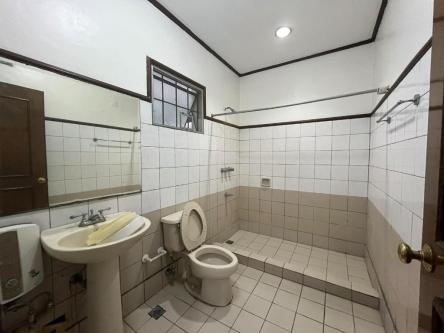 APARTMENT FOR RENT IN MUNTINLUPA in Muntinlupa - Image 7