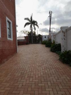 APARTMENT TO RENT in Durban - Image 5