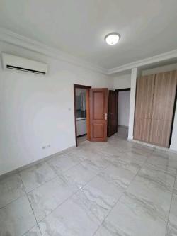 APPARTEMENT HAUT STANDING à louer à BASTOS à Yaoundé - Photo 7