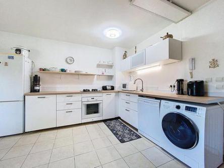 APPARTEMENT T2 AVEC PISCINE ,2 PLACES PARKING à Saint-Raphaël - Photo 1