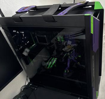 ASUS ROG Evangelion Edition High End Gaming PC in Wien - Bild 1