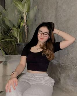 Accepting massage services + incall or outcall in Jambi - Image 1