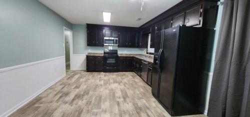 Acton Rd, Dalzell, Home For Rent in Columbia - Image 1