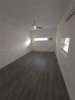 Adams St Unit,hollywood, Home For Rent in Hollywood - Image 1