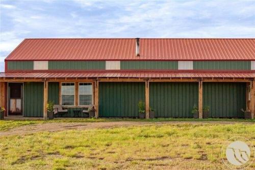 Alec Roy Rd, Roundup, Home For Sale in Billings - Image 1