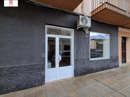 Alquiler de Local en Montijo en Mérida - Imagen 1