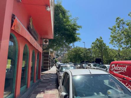 Alquiler de Local en Roses en Figueras - Imagen 1