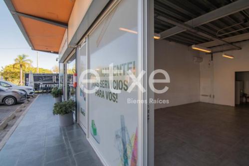 Alquiler de espectacular Local en Montevideo- en Montevideo - Imagen 1
