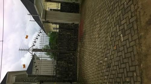 Apartment for Rent in Port Harcourt, Rivers, Ref# 3049101 in Port Harcourt - Image 1
