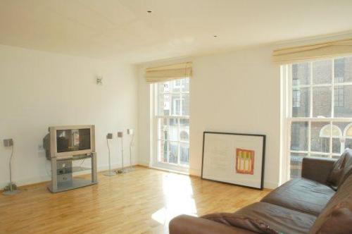 Apartment for Rent in Wolverhampton, Wolverhampton #201825944 in Ollerton - Image 1