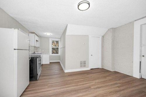 Appleton St Apt,lowell, Condo For Rent in Nashua - Image 1