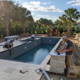 AquaVida Pools & Spas in Cantonment - Image 1