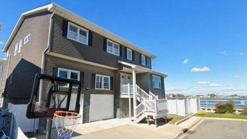 Armour St, Long Beach, Home For Rent in Long Beach - Image 1